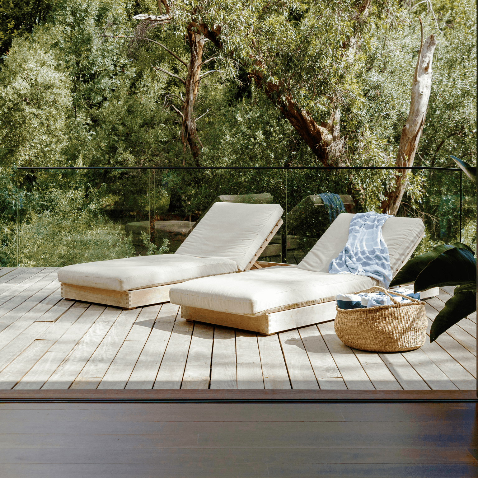 Burleigh_Daybed_EcoOutdoor